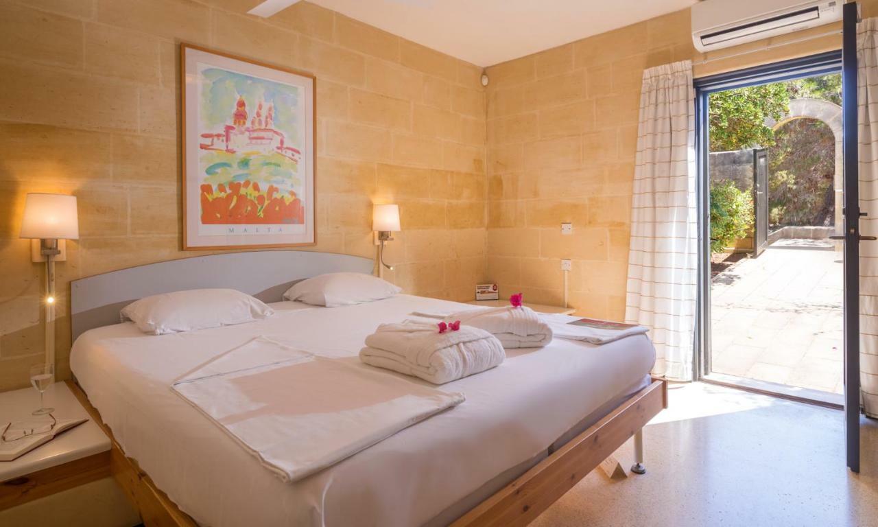 Mellieha Holiday Centre Exterior photo